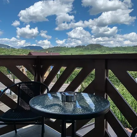 J&j Besenova, Mymara 6 Apartament